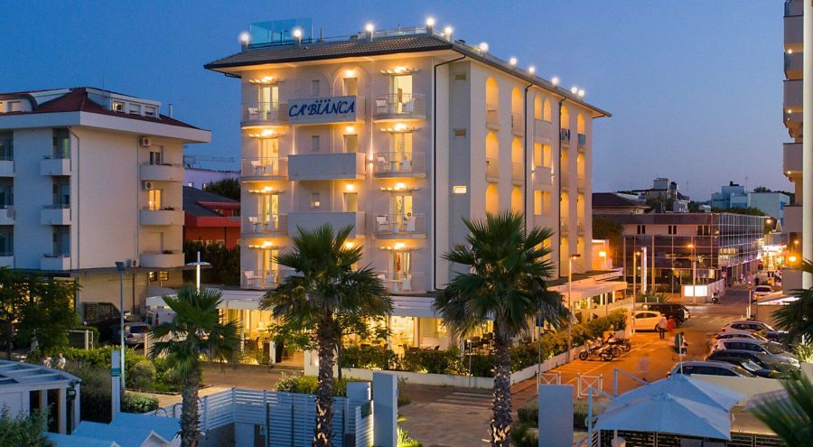 Offerte Ponte 25 Aprile A Riccione All Inclusive Hotel Cà