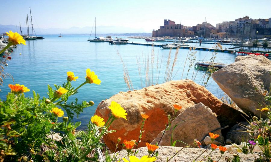 Ponti di primavera in Sicilia