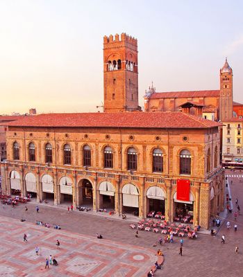Last second hotel in Bologna