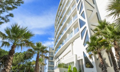 All Inclusive Offer 4-Star Hotel Rimini on the Beach